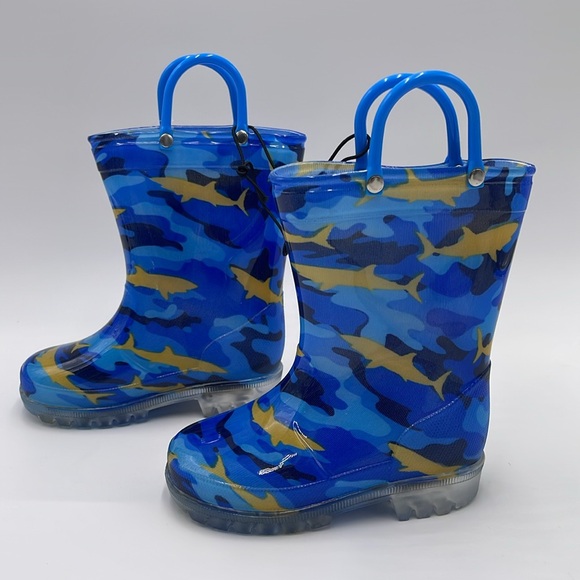 NWT Kids Komfort Me Shark Rain Boots Size 8 - Picture 4 of 14